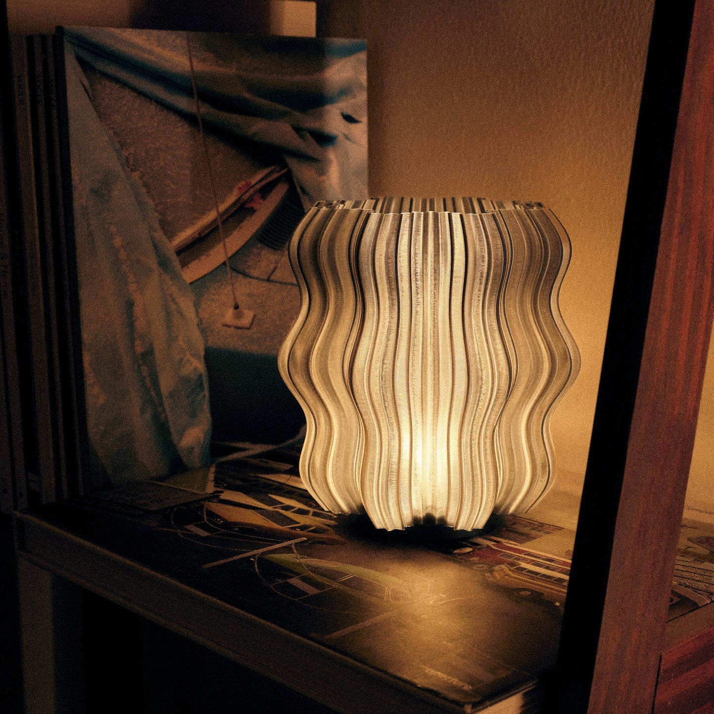Cordless Mini Wavy Lamp - USB-C Rechargeable Table Lamp 80Hr
